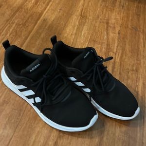 Adidas cloudfoam shoes